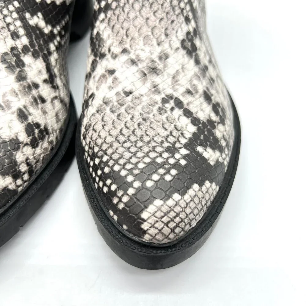 Treasure And Bond Size 6 6M Black White Snakeskin Ankle Boots‎ Booties Shoes